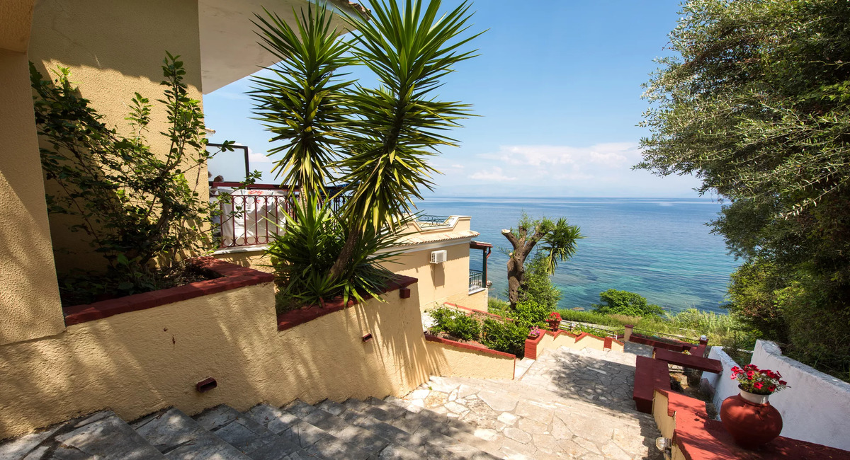 Bateli Boutique Hotel