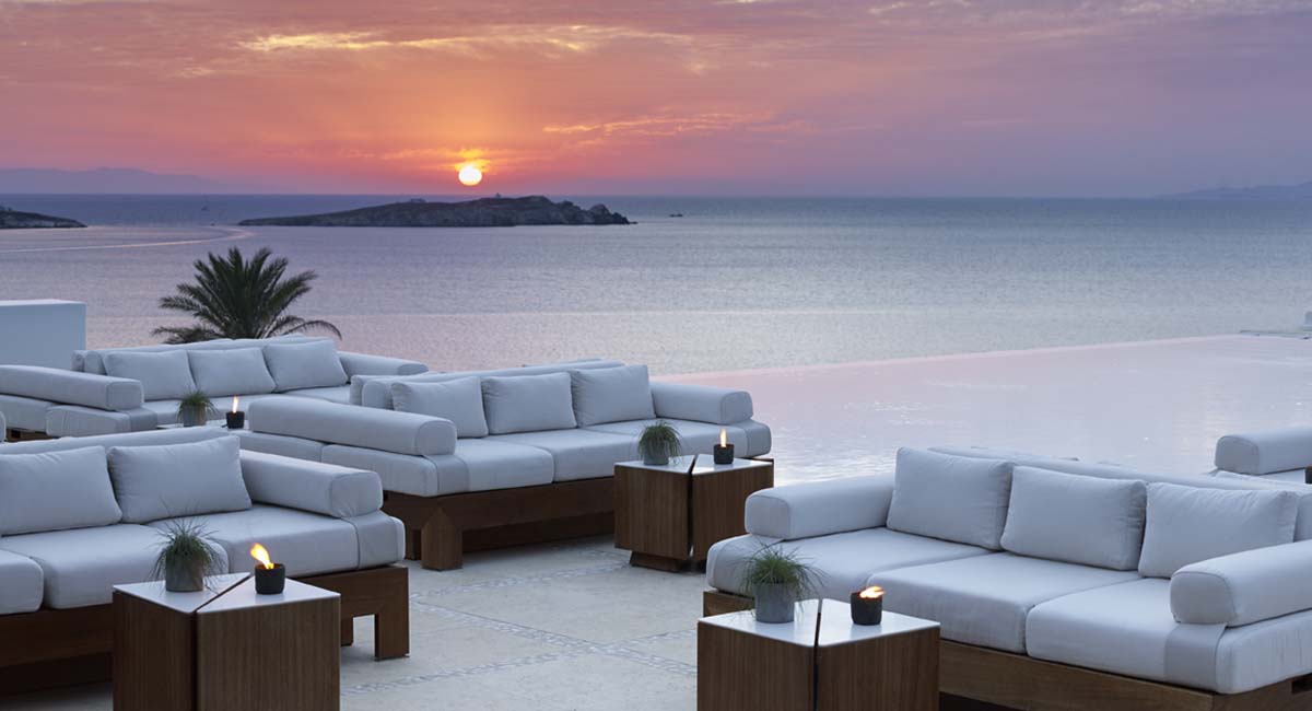 Bill Coo Suites Lounge