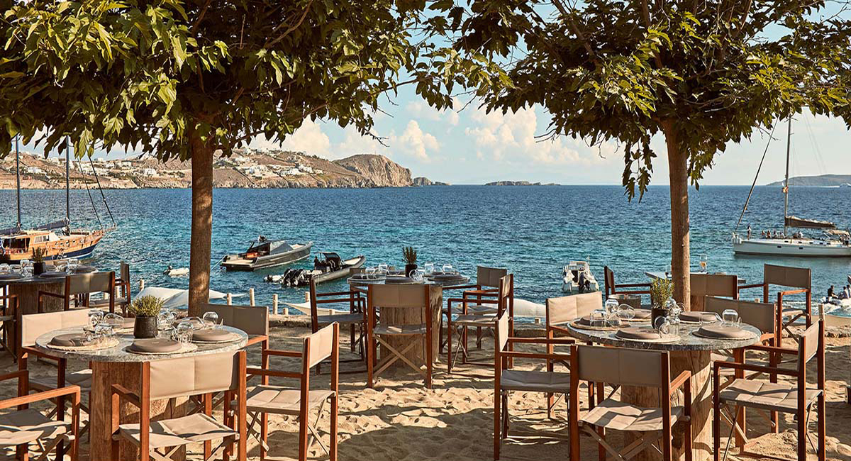 Bill Coo Suites Lounge