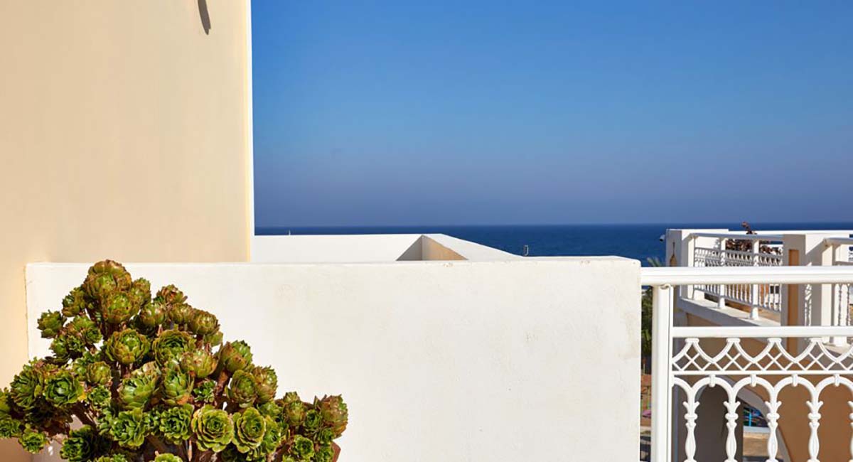 Blue Sea Hotel Studios