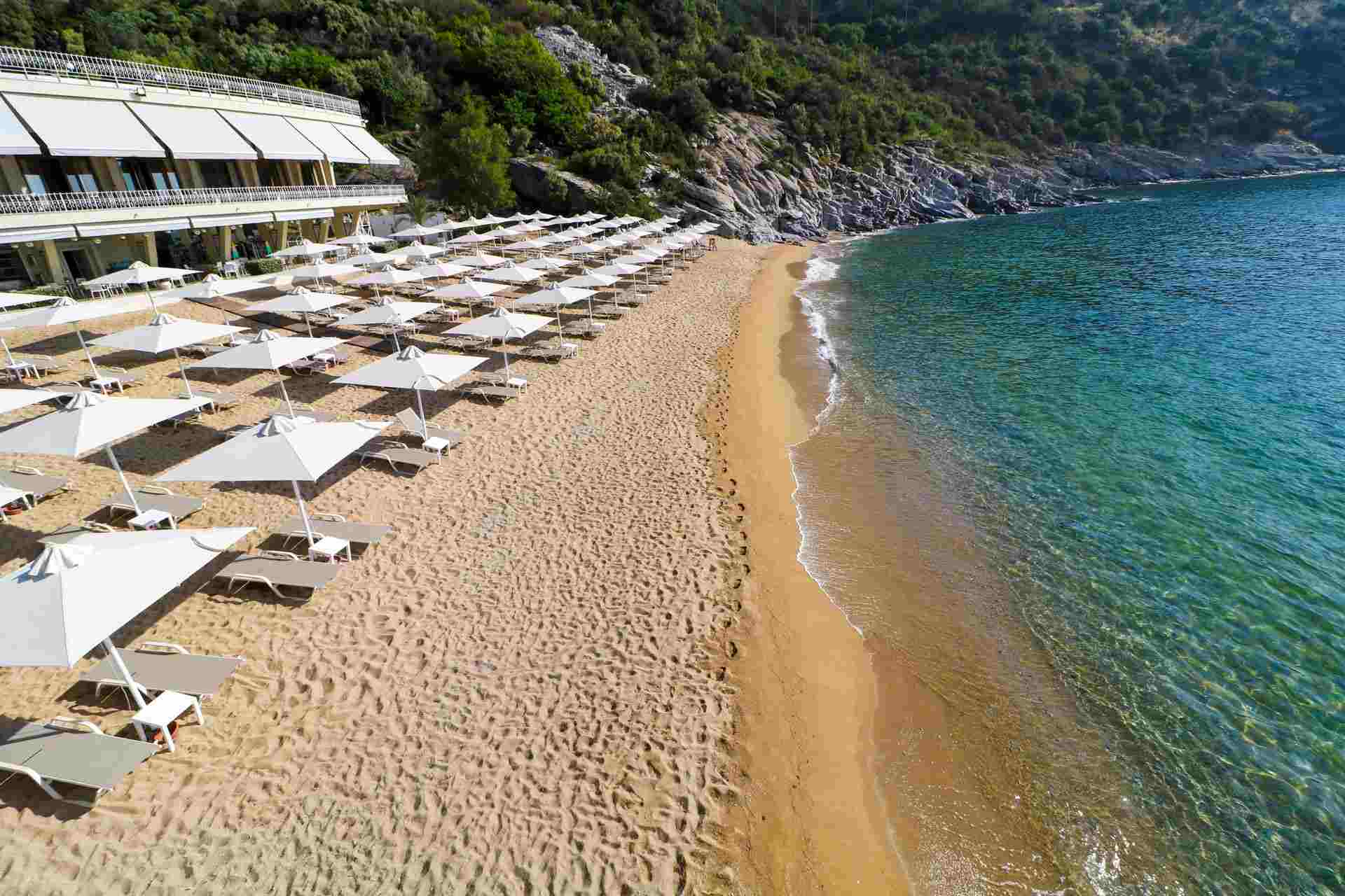 Bomo Tosca Beach Kavala