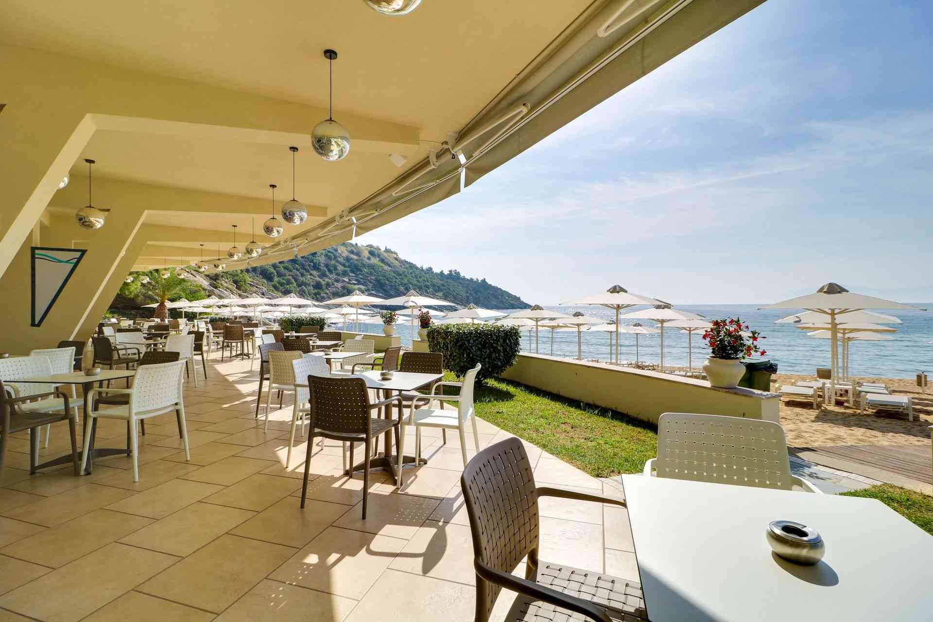 Bomo Tosca Beach Kavala