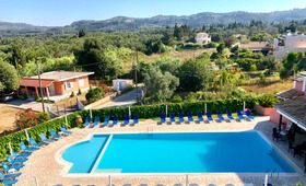 Bruskos Hotel & Suites