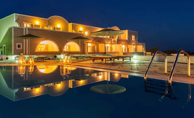 Caldera's Dolphin Suites