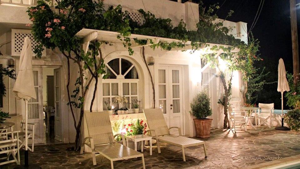 Casa Bianca Hotel Santorini