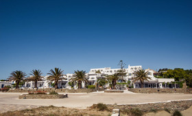 Cavos Hotel en Suites