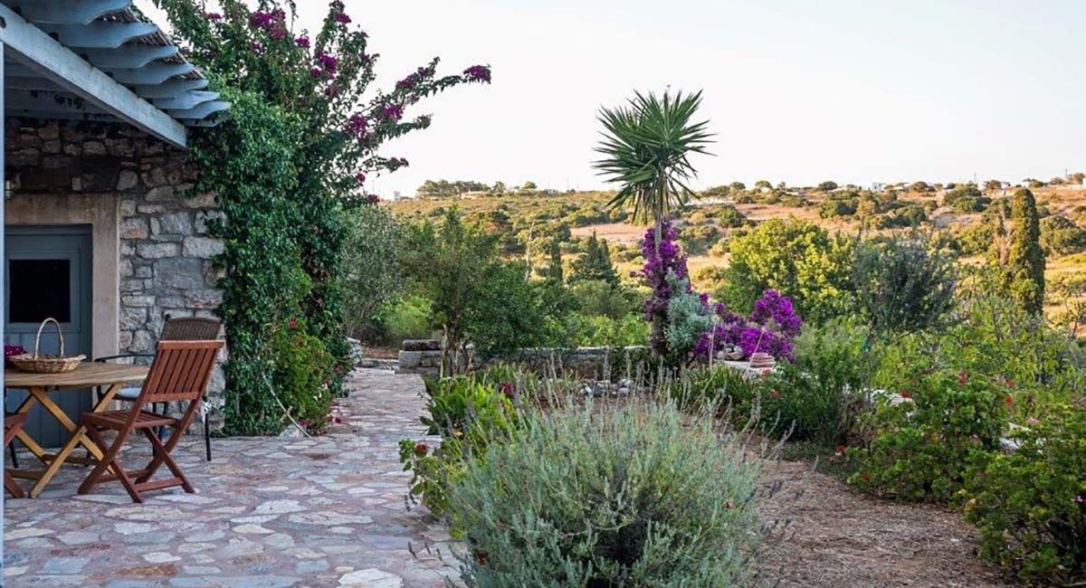 Celestia Traditional Houses