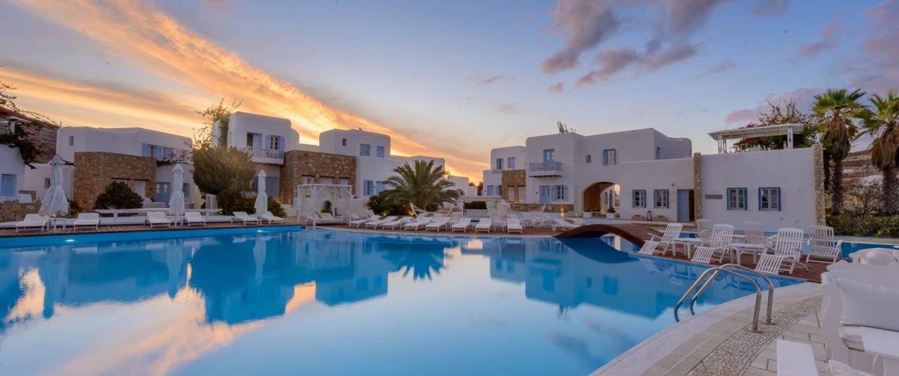 Chora Resort Folegandros