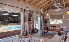 Chris & Jo Villas Zakynthos