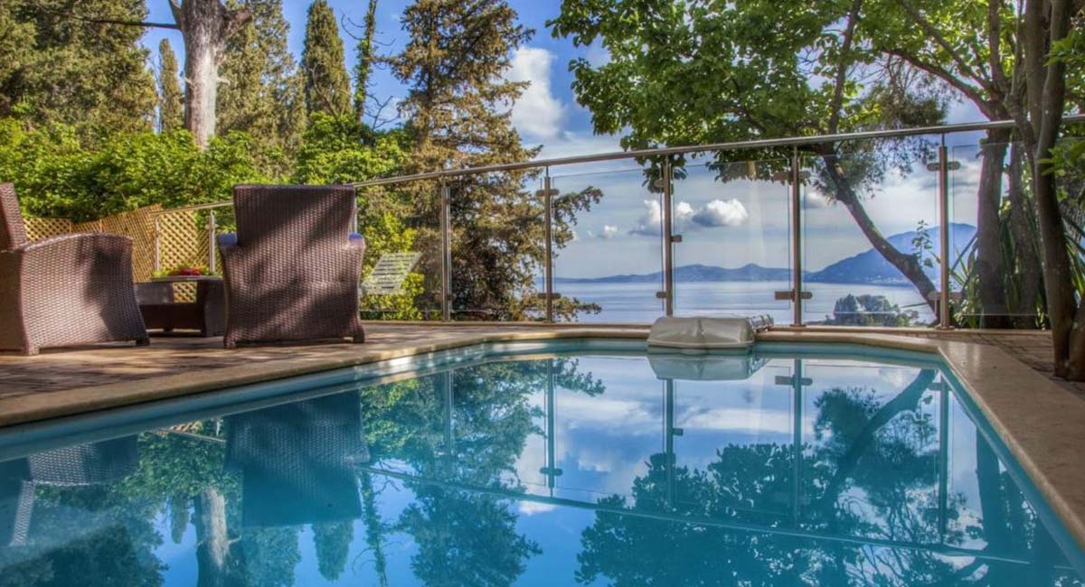 Corfu Holiday Palace