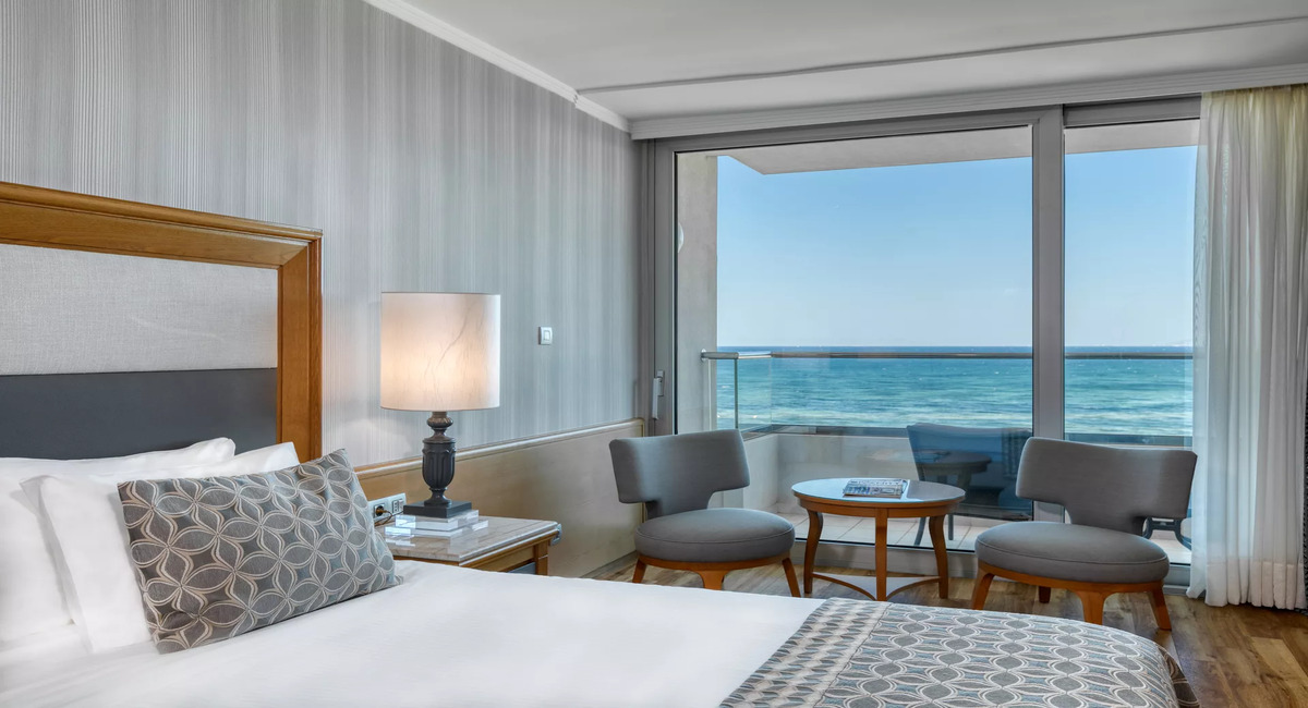 Divani Apollon Palace