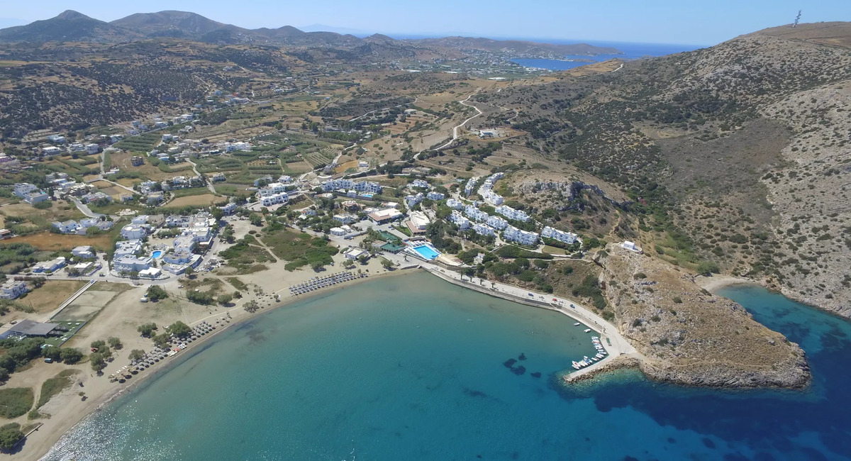 Dolphin Bay Family Beach