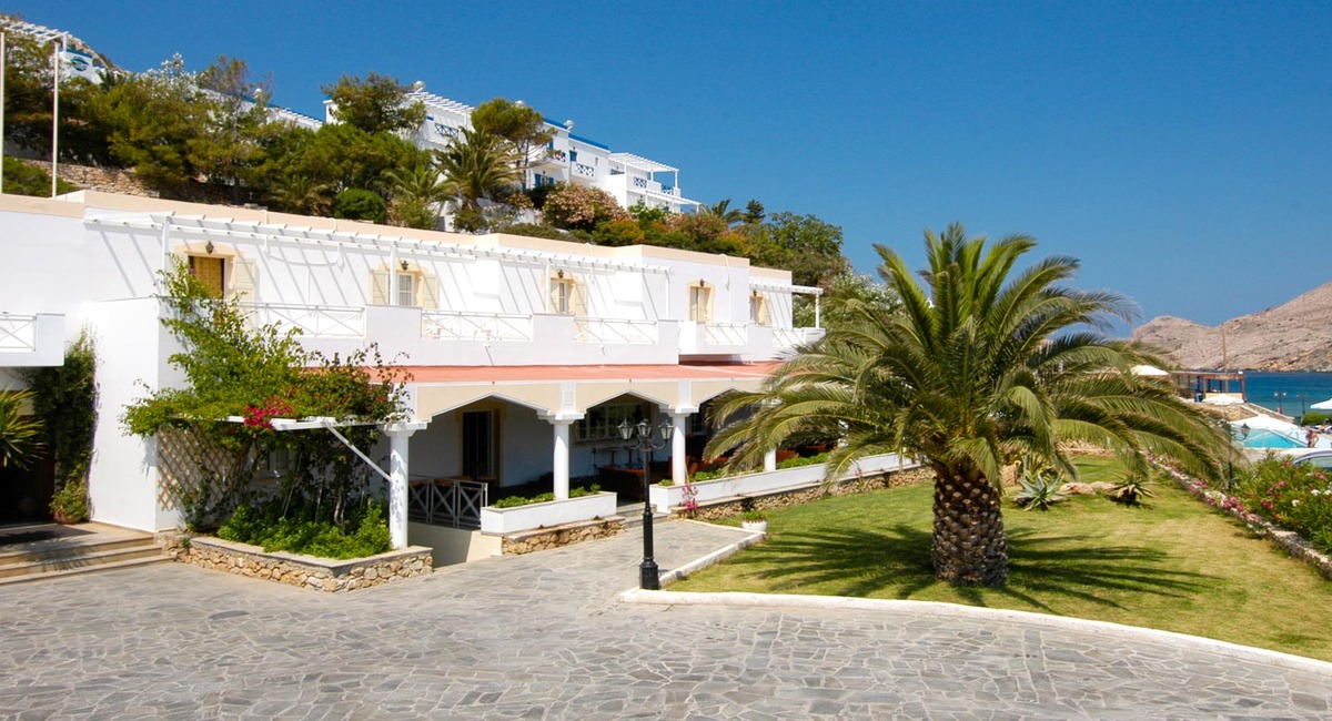 Dolphin Bay Family Beach