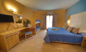 Dolphin Bay Family Beach