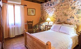 Dorovinis Country Houses