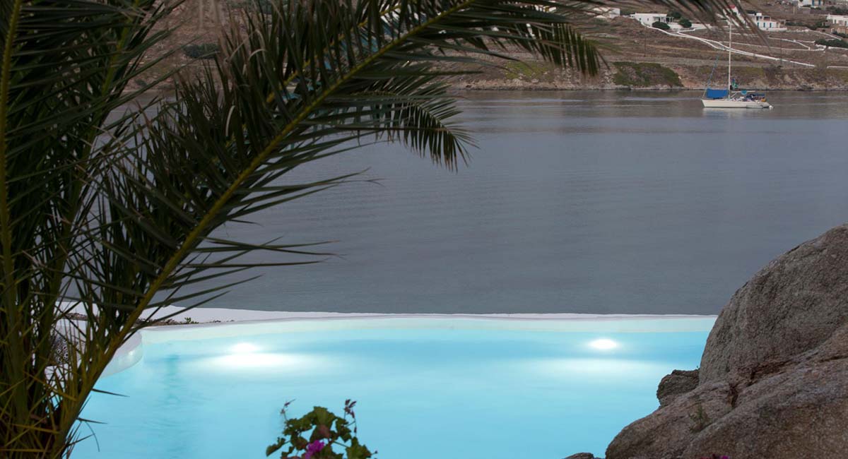 Dreambox Mykonos Suites