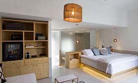 Dreambox Mykonos Suites