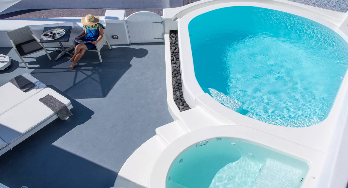 Dreams Luxury Suites