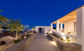 Drios Luxury Studios