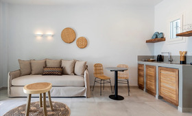 Drios Luxury Studios