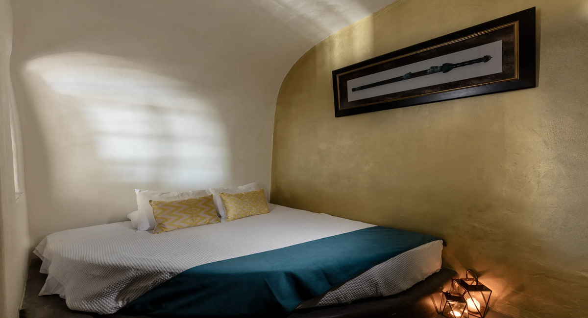 Ducato di Oia Santorini