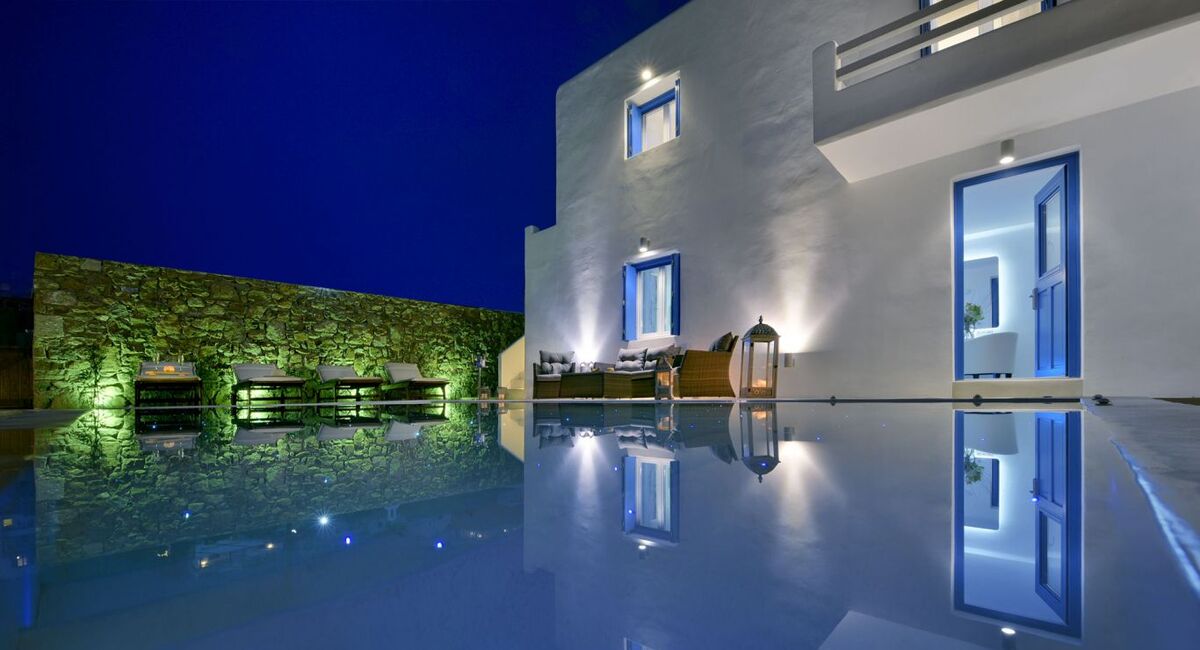 Elegant Villas & Suites