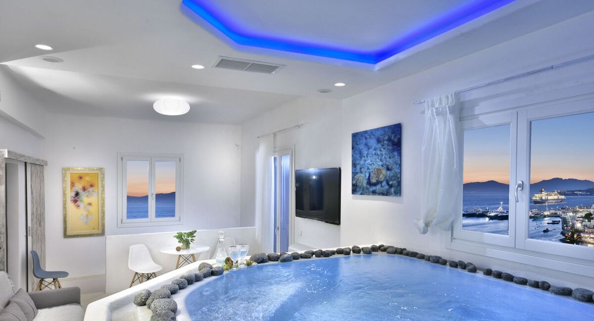 Elegant Villas & Suites