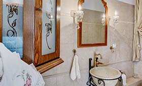 Elysian Boutique House (incl. auto)