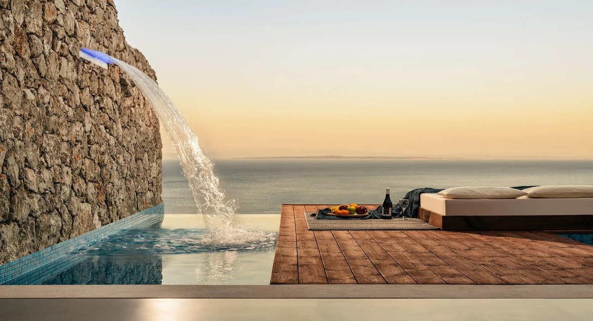 Emerald Villas & Suites