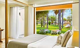 Filoxenia Hotel (incl. auto)