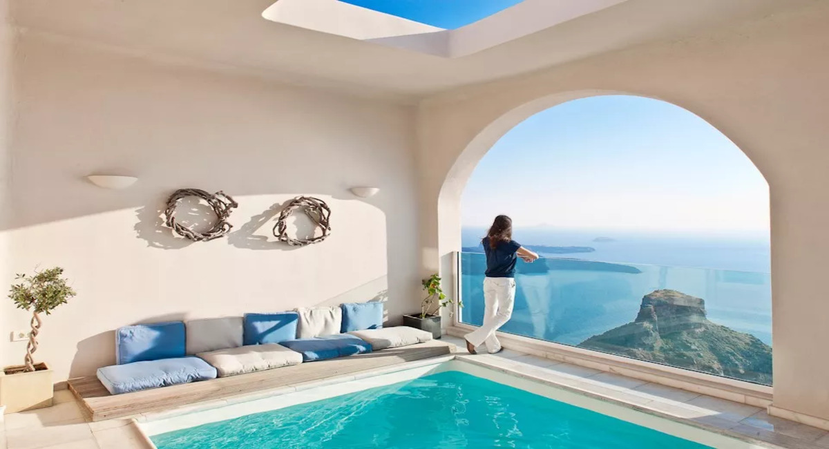 Gold Suites Santorini