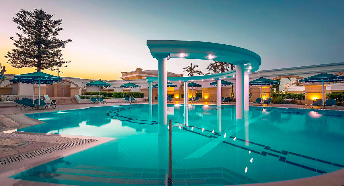 Grand Hotel Beach Hotel