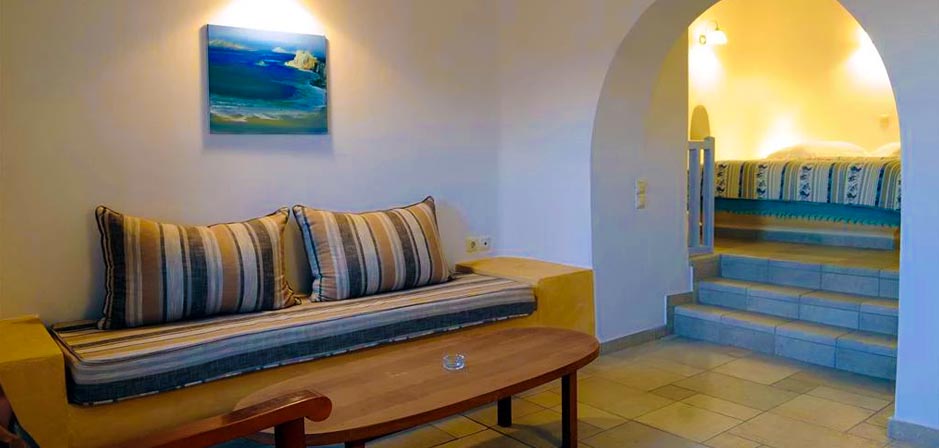 Haraki Traditional Houses Folegandros