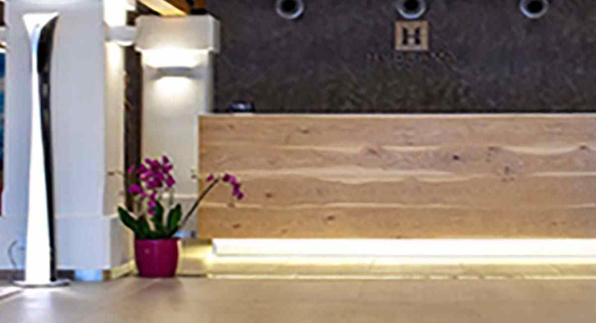 Hydrama Grand Hotel (incl. auto)