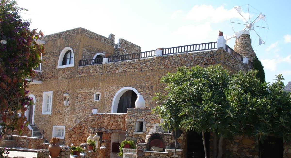 Iliostasi Beach Apartments