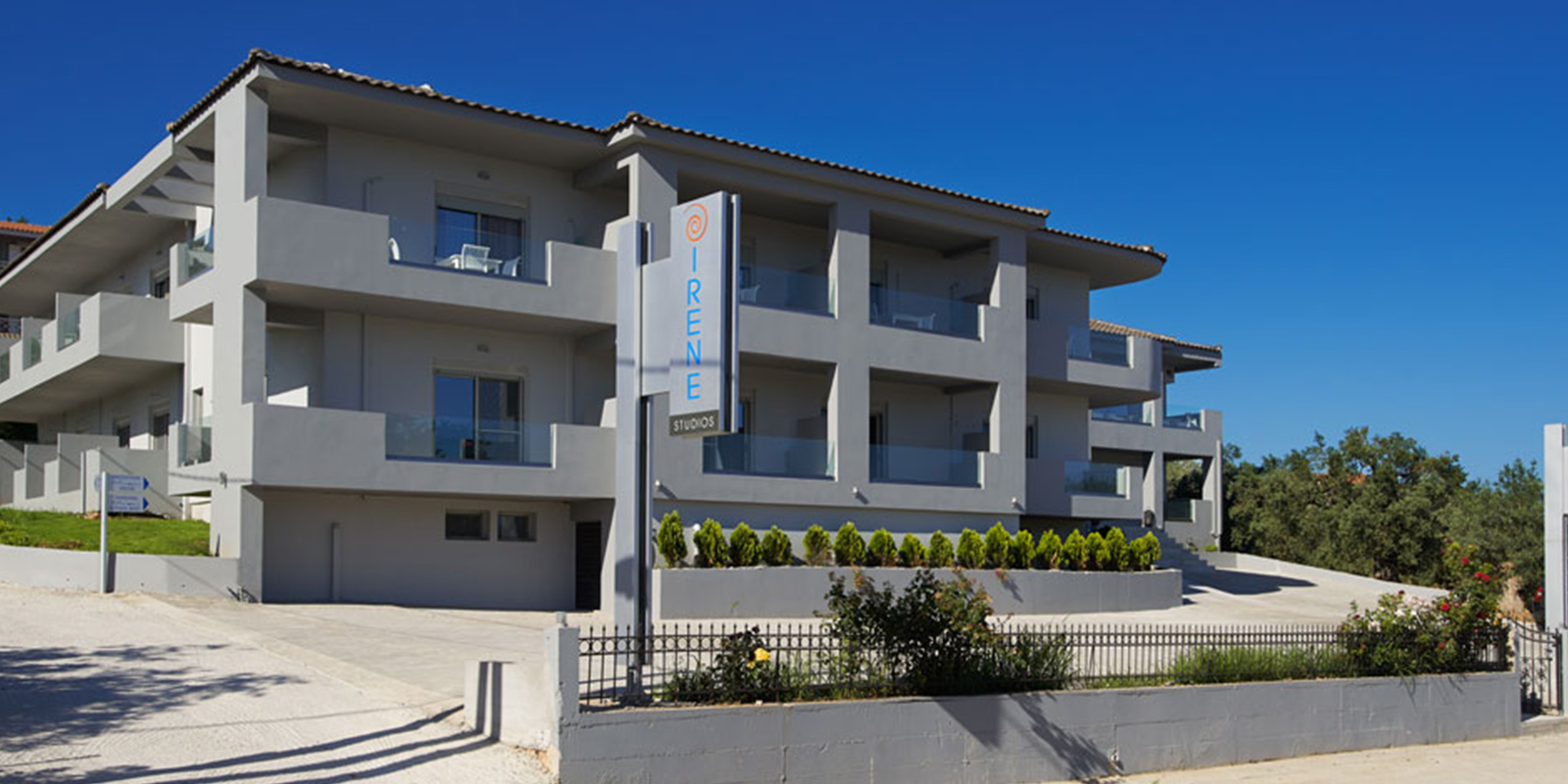 Irene Studios Pefki Evia