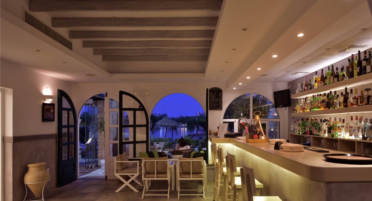 Kalypso hotel apartments Paros