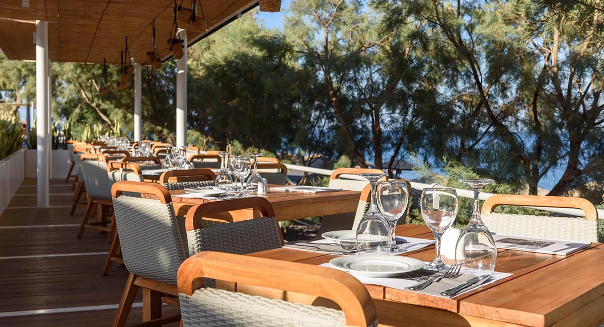 Kamari Beach Hotel Santorini