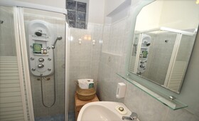 Koukounari apartments