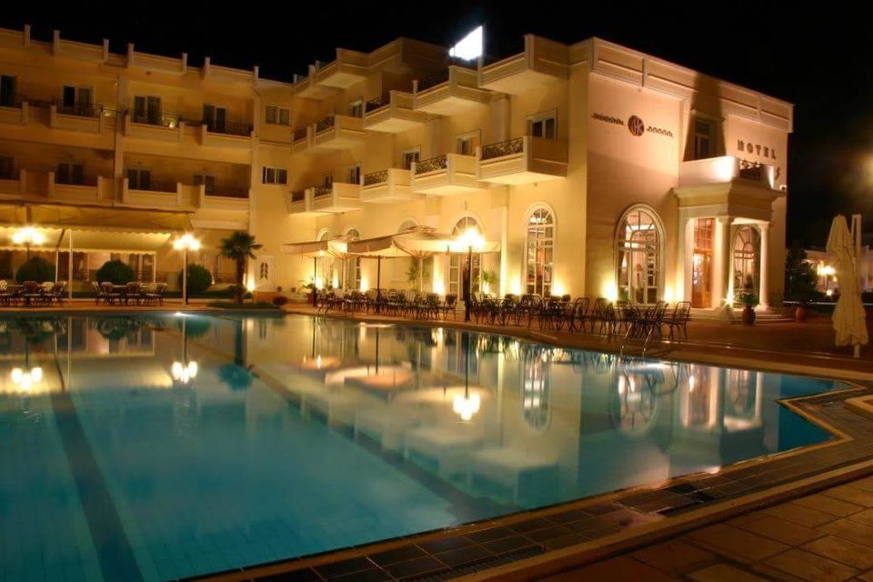 Kouros Hotel Drama