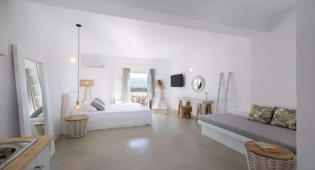 Kouros Village Antiparos