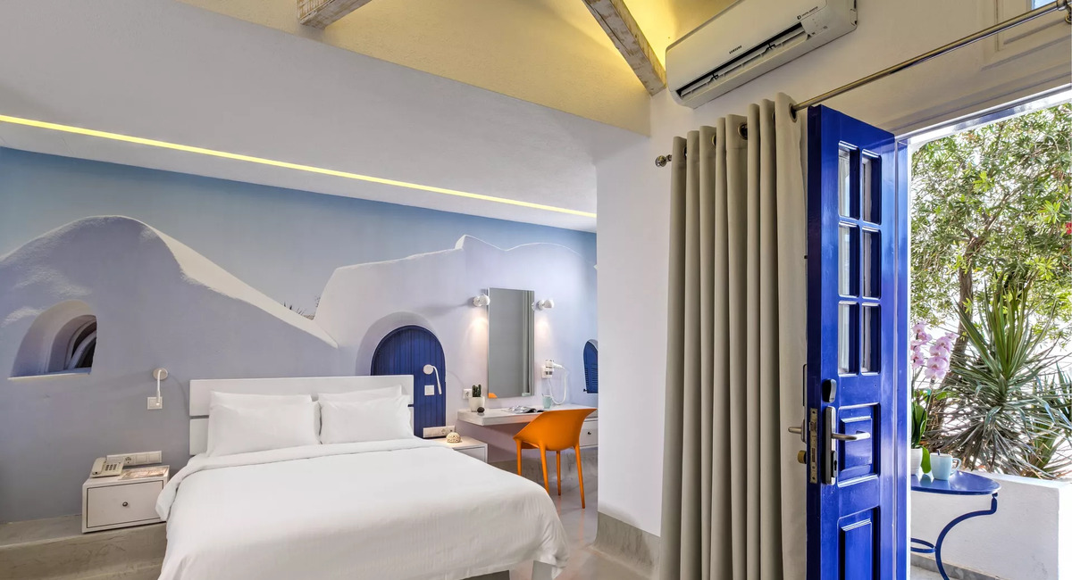 Kouros Village Santorini