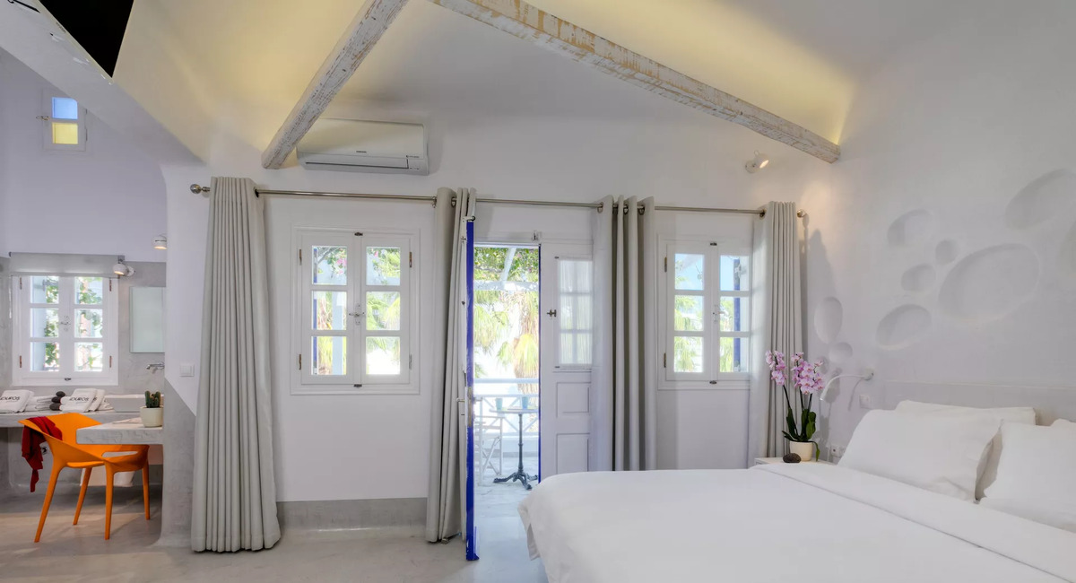 Kouros Village Santorini