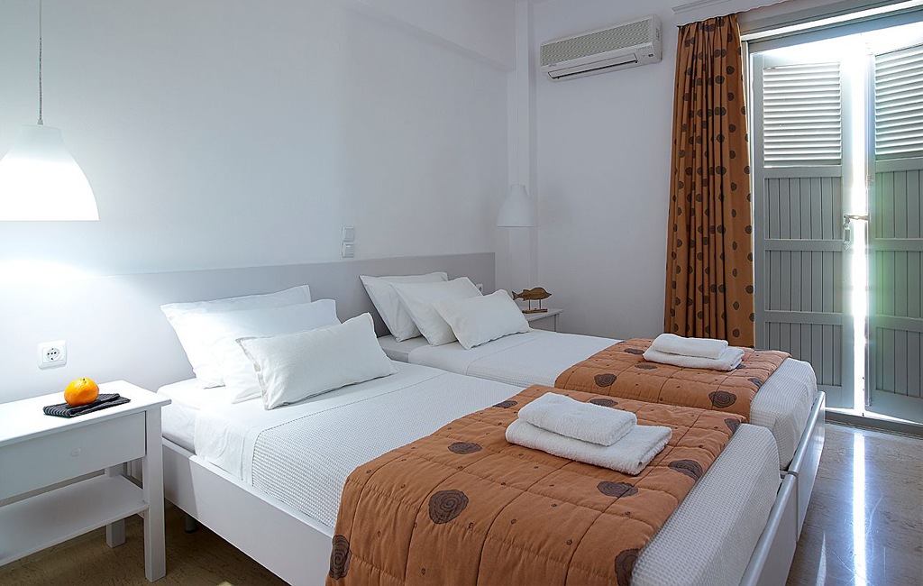 Kythnos Bay Hotel Loutra