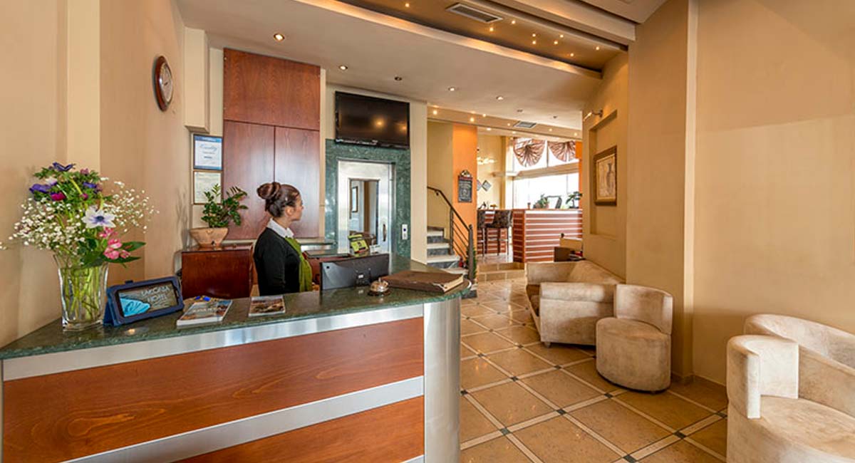 Lakonia Hotel