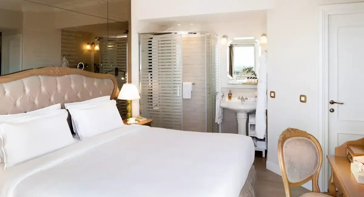 Legacy Gastro Suites