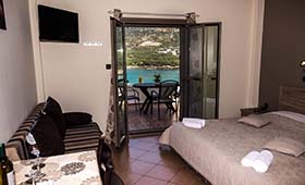 Lighthouse apartments Stoupa Mani (incl. auto)