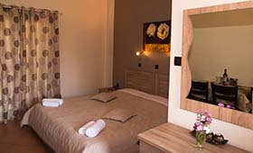 Lighthouse apartments Stoupa Mani (incl. auto)