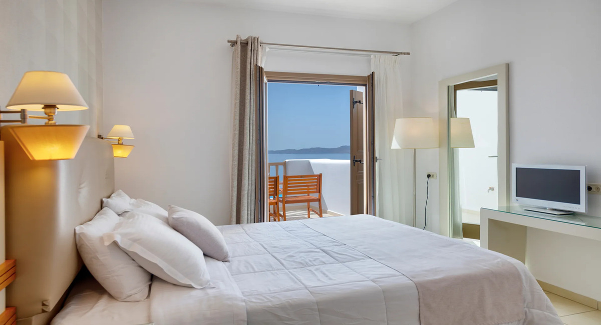 Lithos By Spyros & Flora