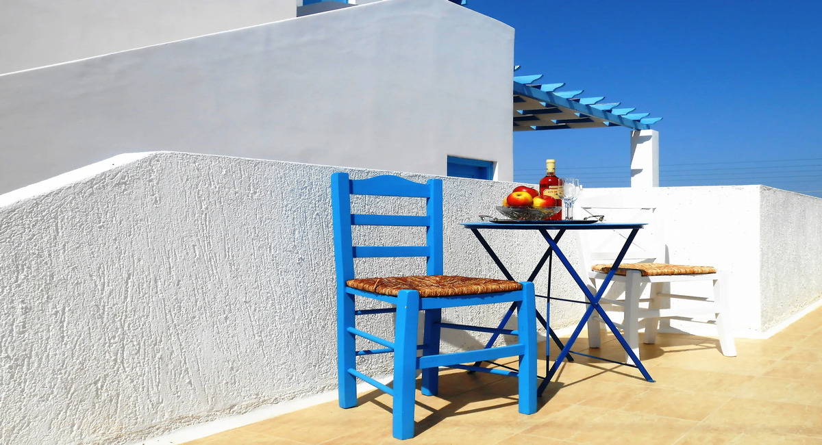 Livanios Studios Milos